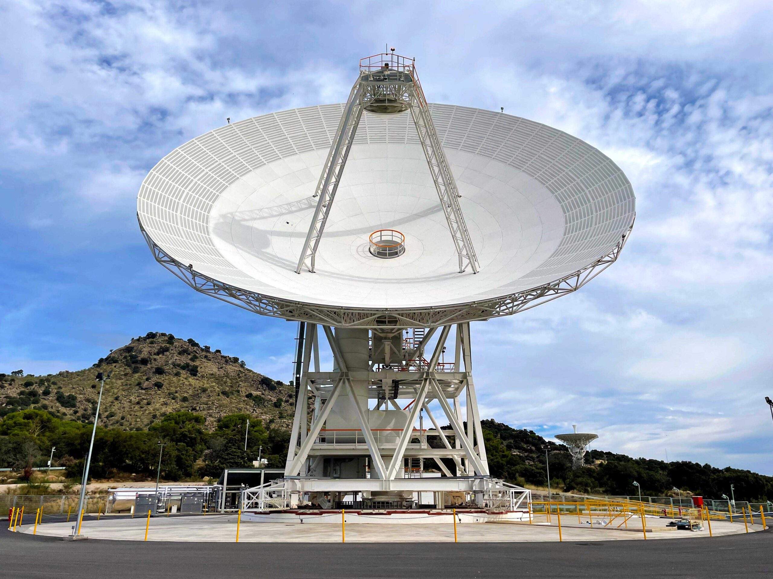 A large antenna dish at NASA's deep space network