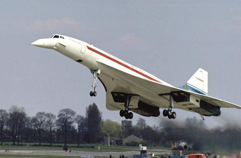 Concorde prototype 001 taking off during a test flight